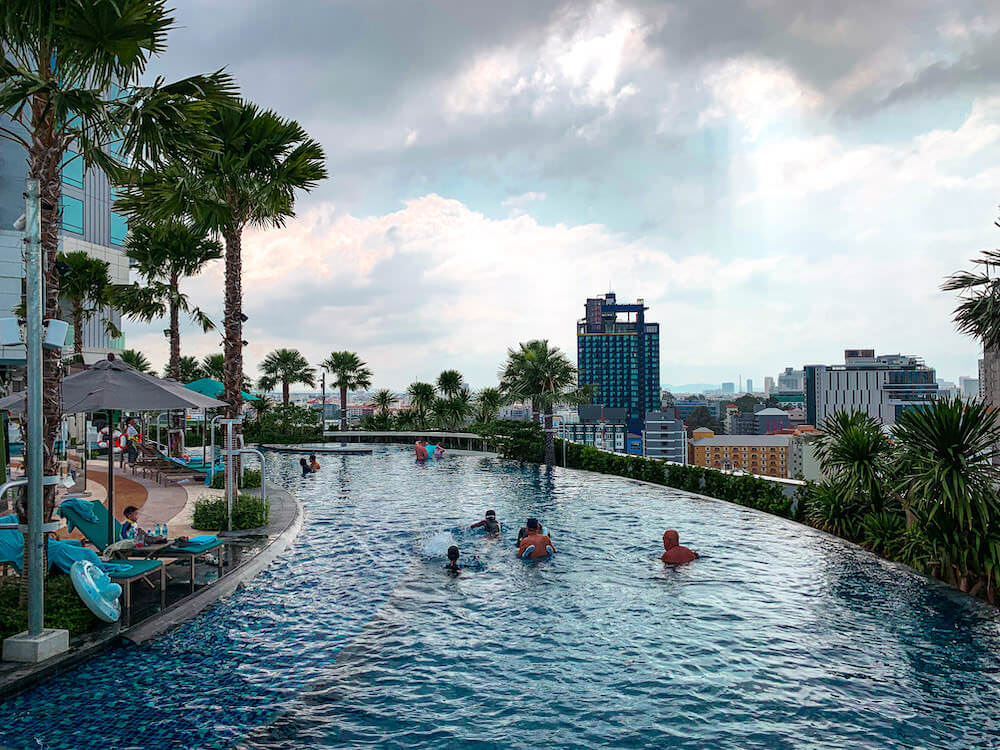 グランデセンターポイントパタヤ（Grande Centre Point Pattaya）のプール４