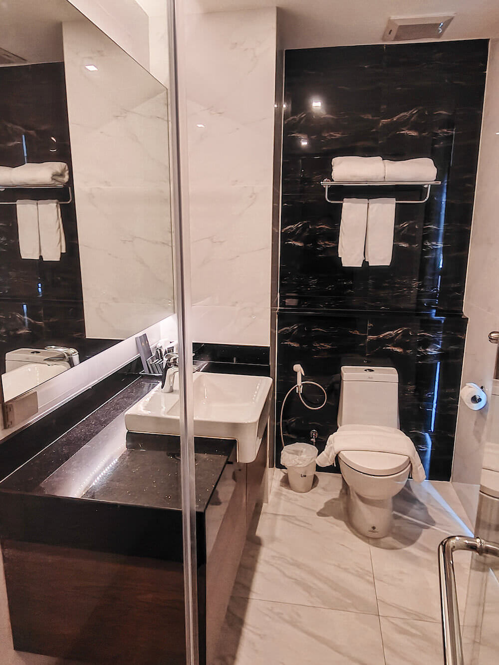 アクア ホテル(Acqua Hotel)客室のバスルーム