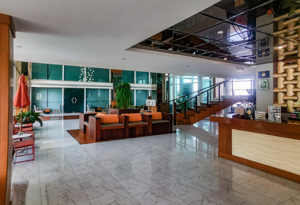 バリハイ ベイ レジデンス(Balihai Bay Residence)のロビー