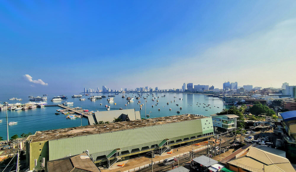 バリハイ ベイ レジデンス(Balihai Bay Residence)プレミアム ダブル オーシャンビュールームのバルコニーからの眺め2