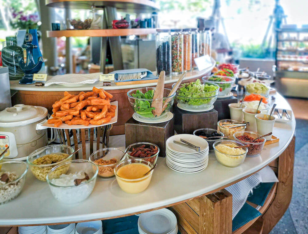 ナバーナネイチャーエスケープ（Navana Nature Escape）の朝食ビュッフェ２