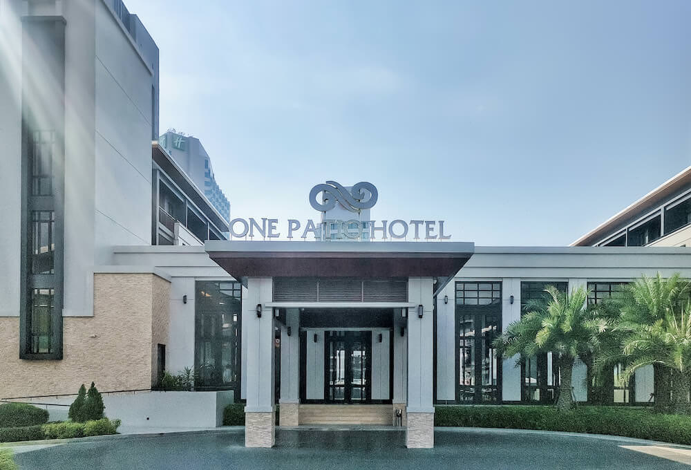 ワン パティオ ホテル パタヤ(One patio hotel pattaya)の外観