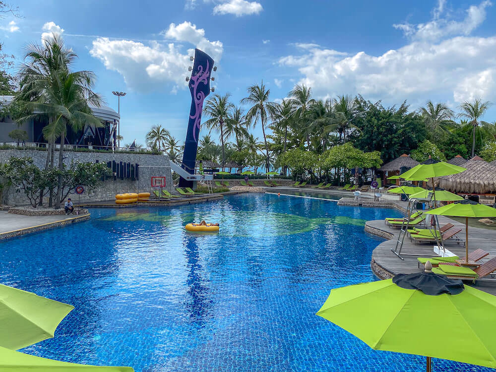 ハードロック ホテル パタヤ(Hard Rock Hotel Pattaya)のプール2