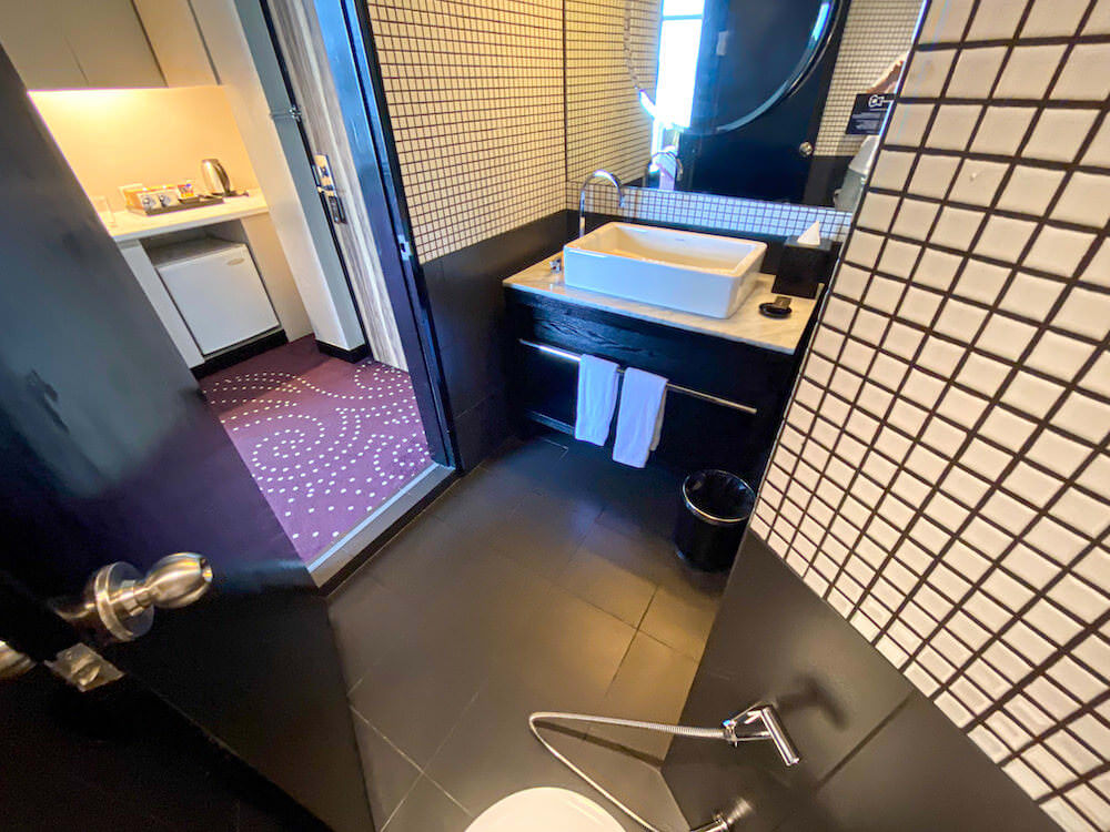 ハードロック ホテル パタヤ(Hard Rock Hotel Pattaya)の客室バスルーム2