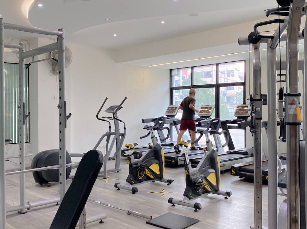 P プラス ホテル(P Plus Hotel)のフィットネスジム1