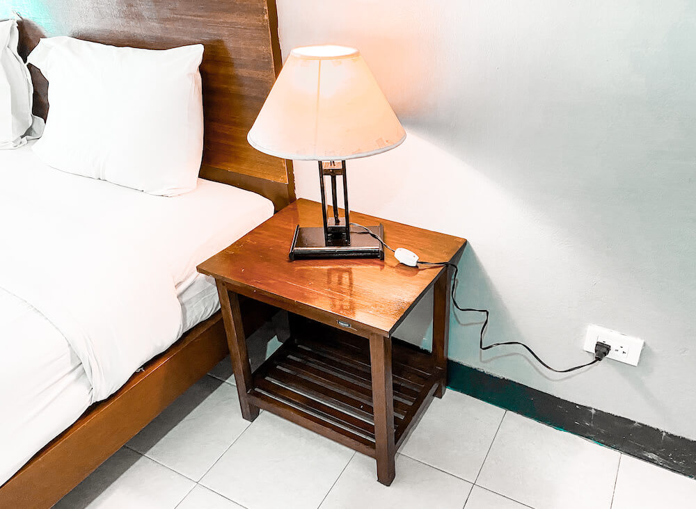 スタッコート 3（Sutus Court 3）客室の読書灯