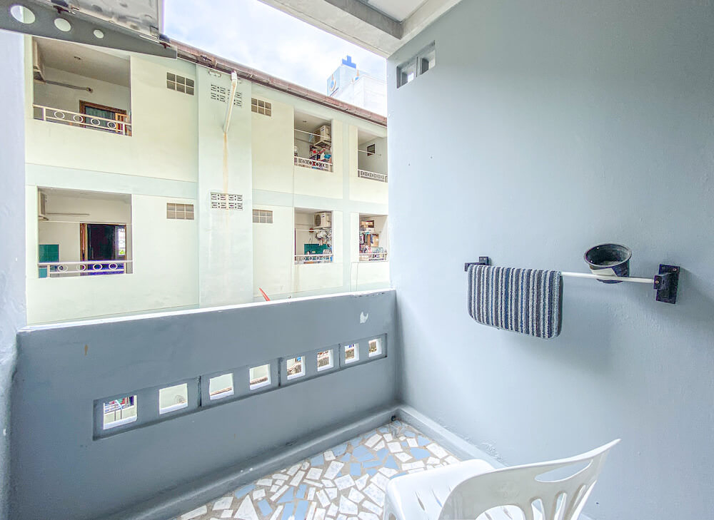 スタッコート 3（Sutus Court 3）客室のバルコニー