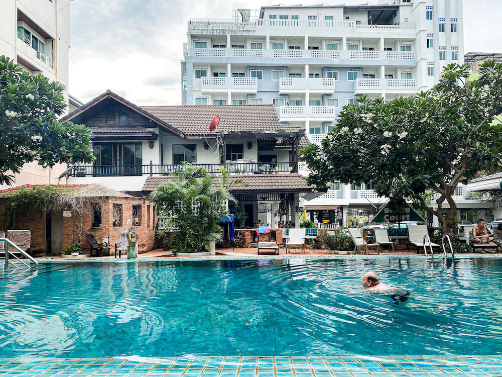 スタッコート 3(Sutus Court 3)のプール2