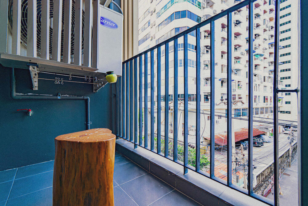 アサナ ホテル&レジデンス(Asana Hotel & Residence)の客室バルコニー