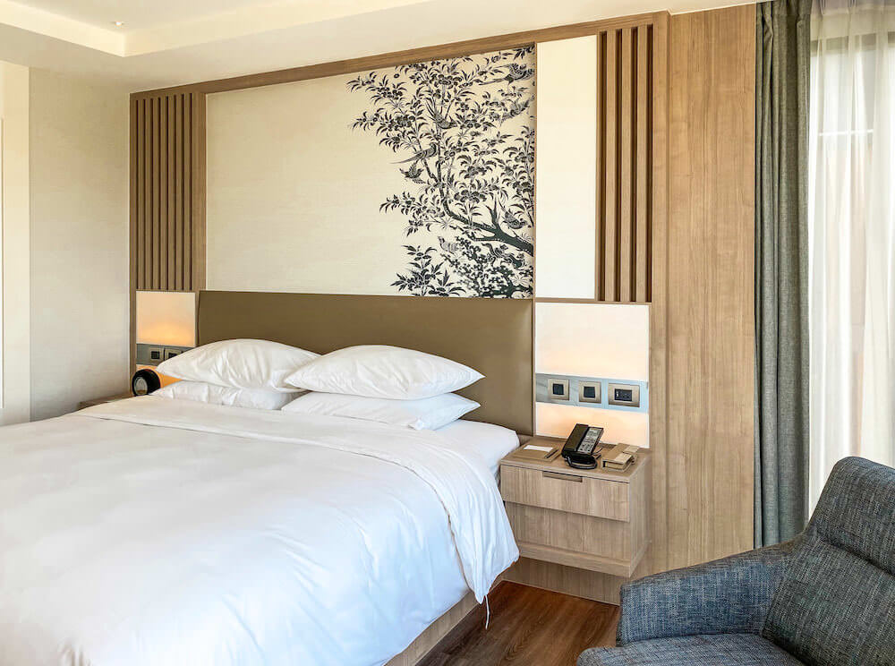 コートヤード バイ マリオット ノース パタヤ(Courtyard by Marriott North Pattaya)のデラックス シティビュールーム キングベッド(Deluxe, Larger Guest room, 1 King, City view)2