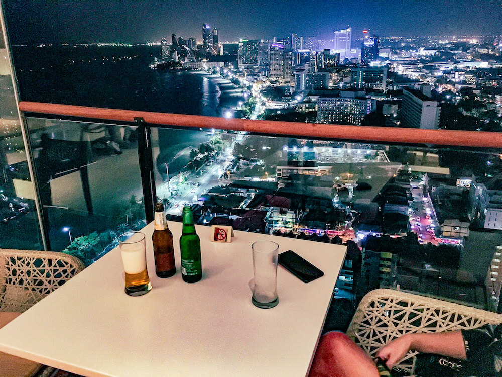 ヒルトンパタヤ(Hilton Pattaya)のクラブラウンジ1