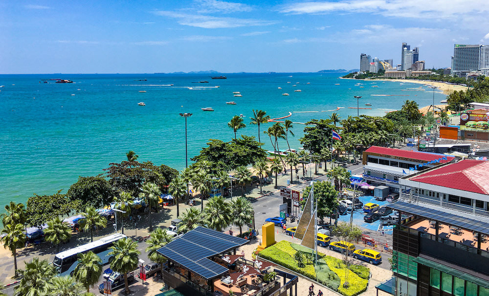 ヒルトンパタヤ(Hilton Pattaya)目の前にビーチロード