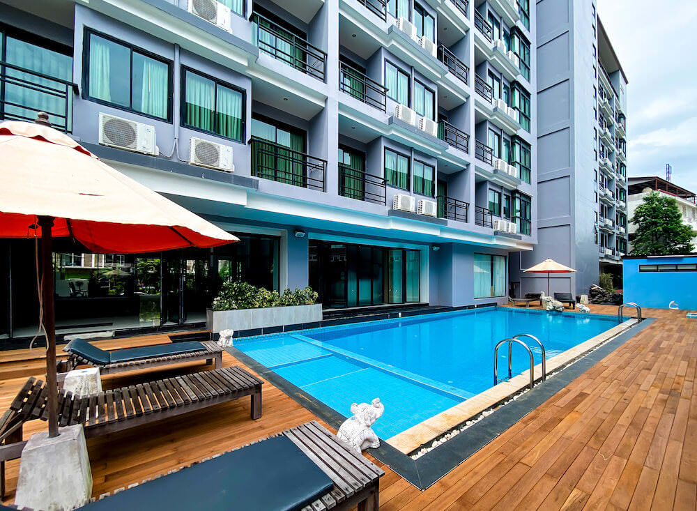 ヴォーグパタヤ(Vogue Pattaya)のプール