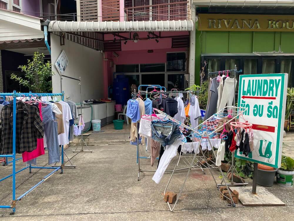 ヴォーグパタヤ(Vogue Pattaya)目の前にある洗濯屋