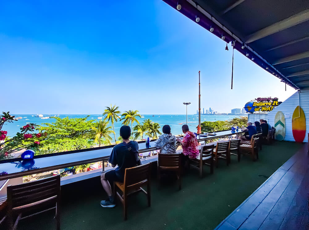 ベイウォーク レジデンス パタヤ(Baywalk Residence Pattaya)の朝食会場2