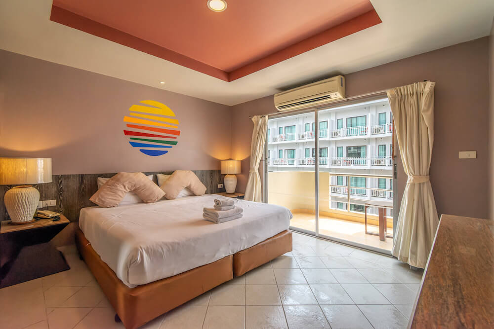 ベラ ヴィラ プリマ ホテル パタヤ(Bella Villa Prima Hotel Pattaya)の客室1