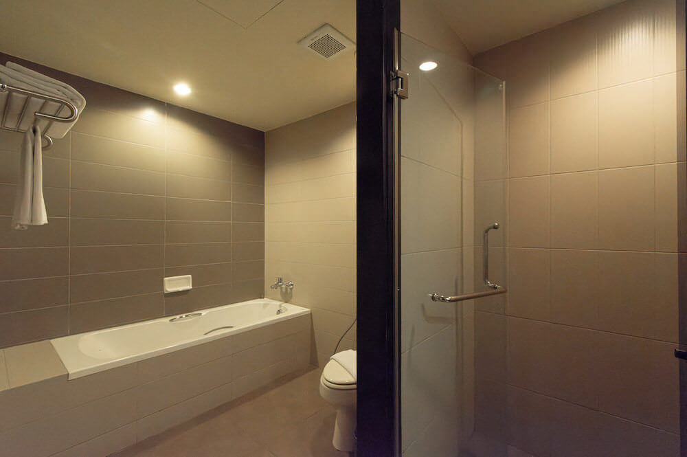 シー ミー スプリング ホテル(Sea Me Spring Hotel)の客室バスルーム