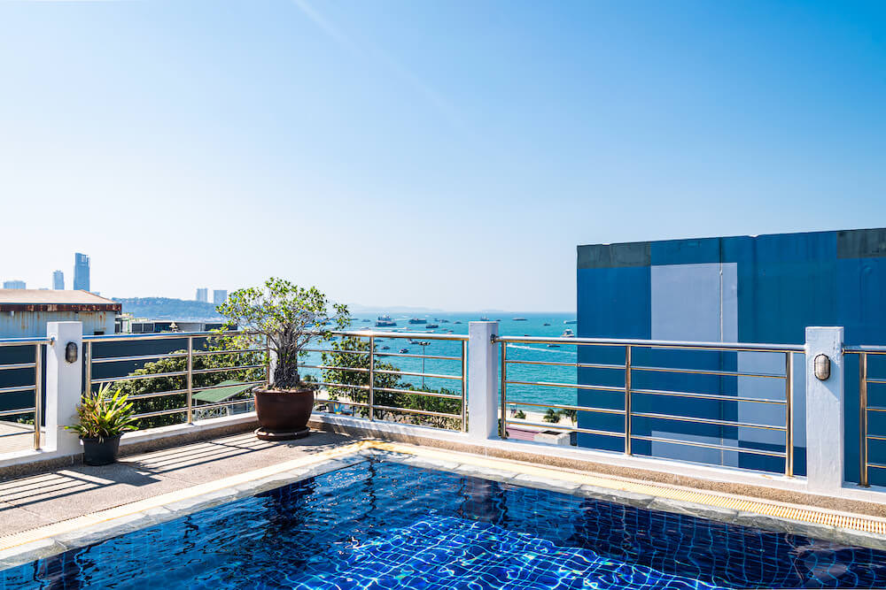 シー ミー スプリング ホテル(Sea Me Spring Hotel)の屋上プール